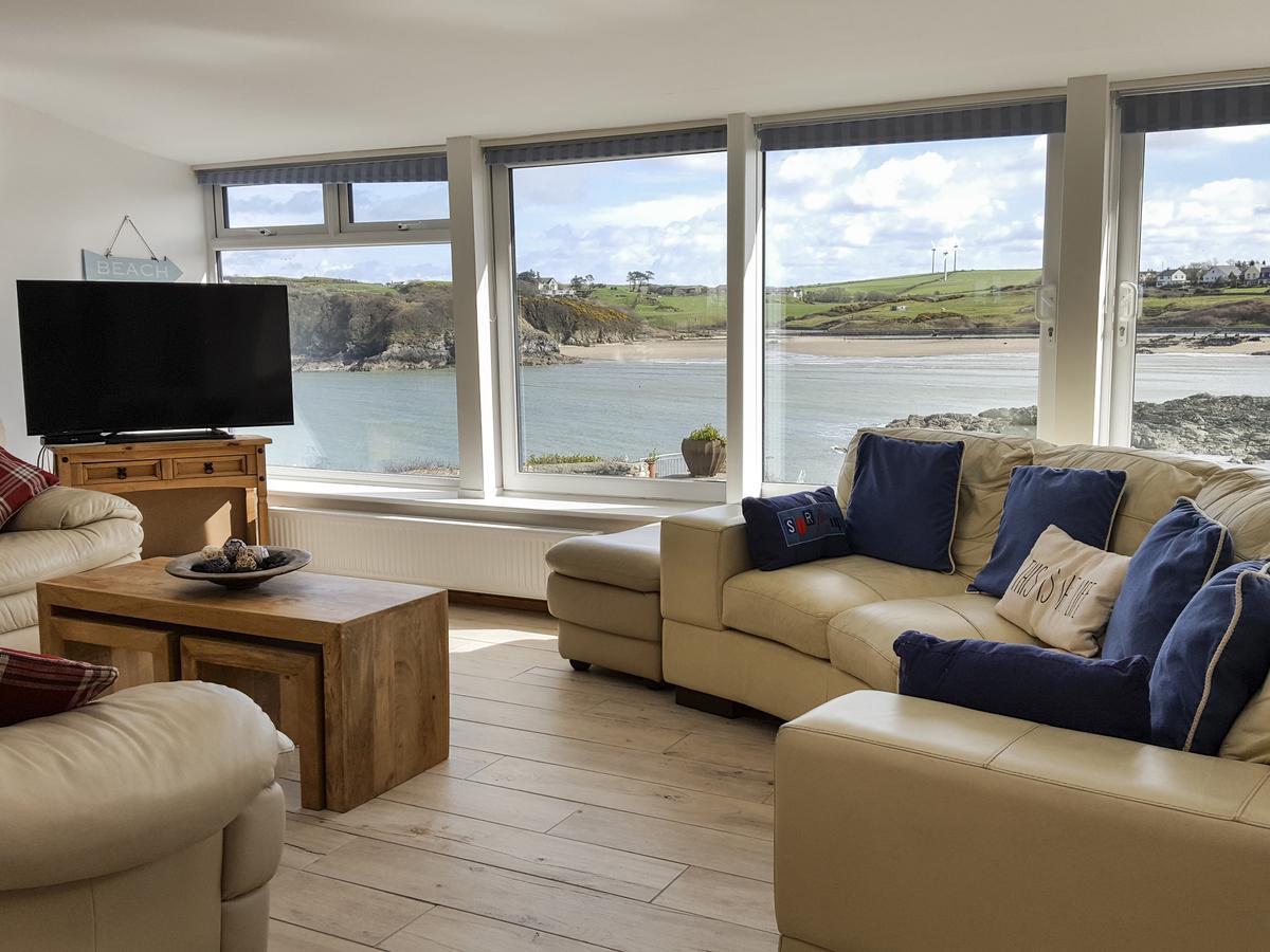 Angorfa Villa Cemaes Bay Exterior foto